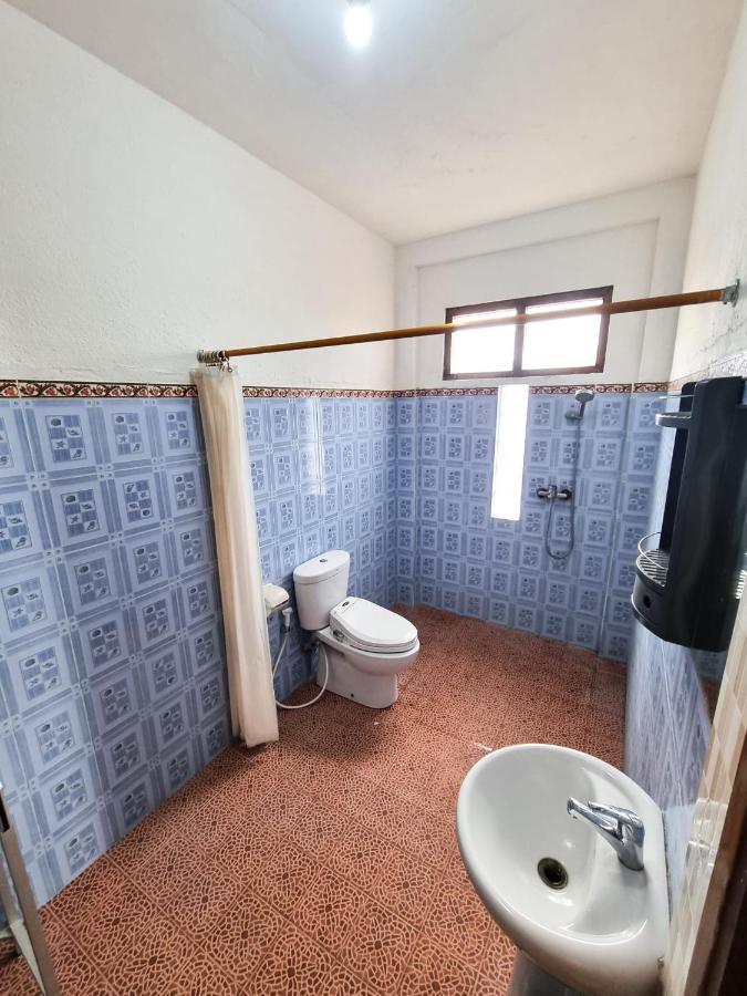Lembongan Made Inn Нуса-Лембонган Экстерьер фото