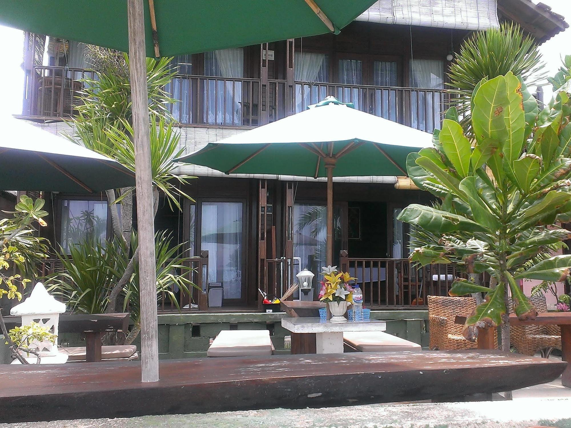 Lembongan Made Inn Нуса-Лембонган Экстерьер фото