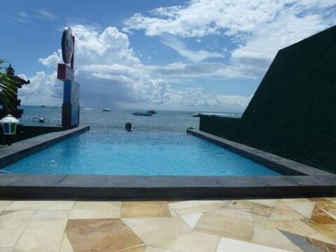 Lembongan Made Inn Нуса-Лембонган Экстерьер фото